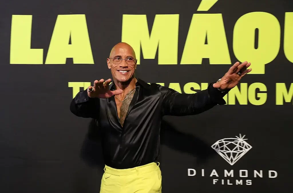 Dwyane Johnson entra al ring mexicano para presentar su película ‘The Smashing Machine’