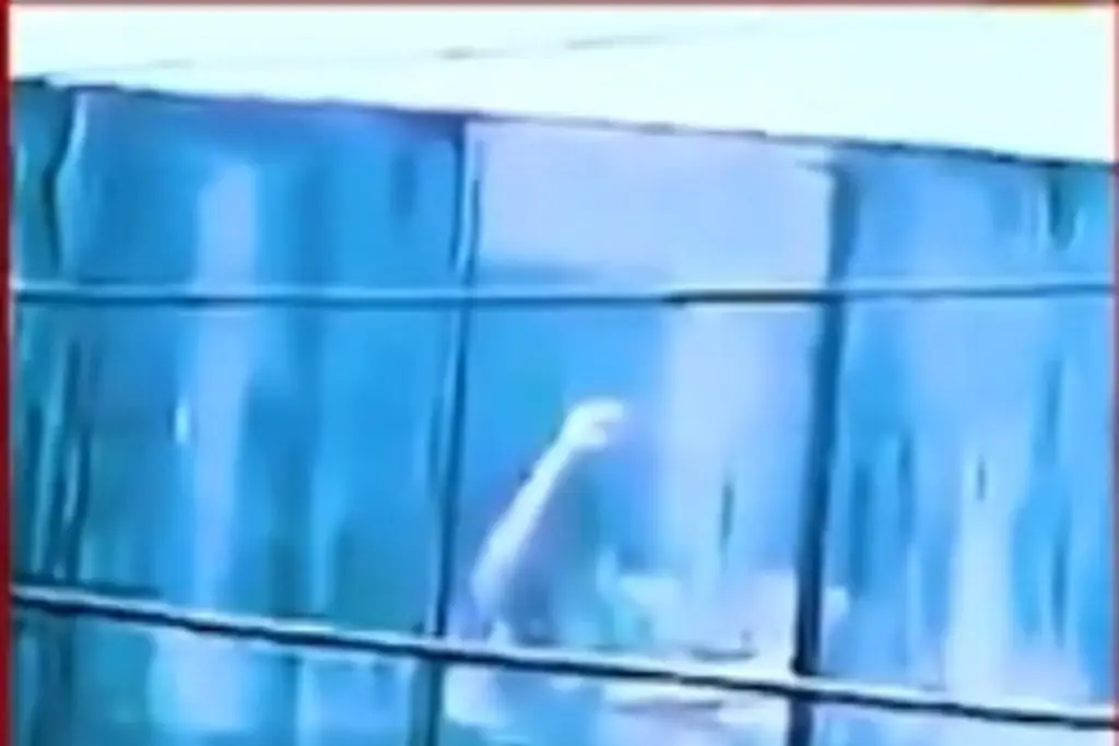 1393938xeu20251030111353