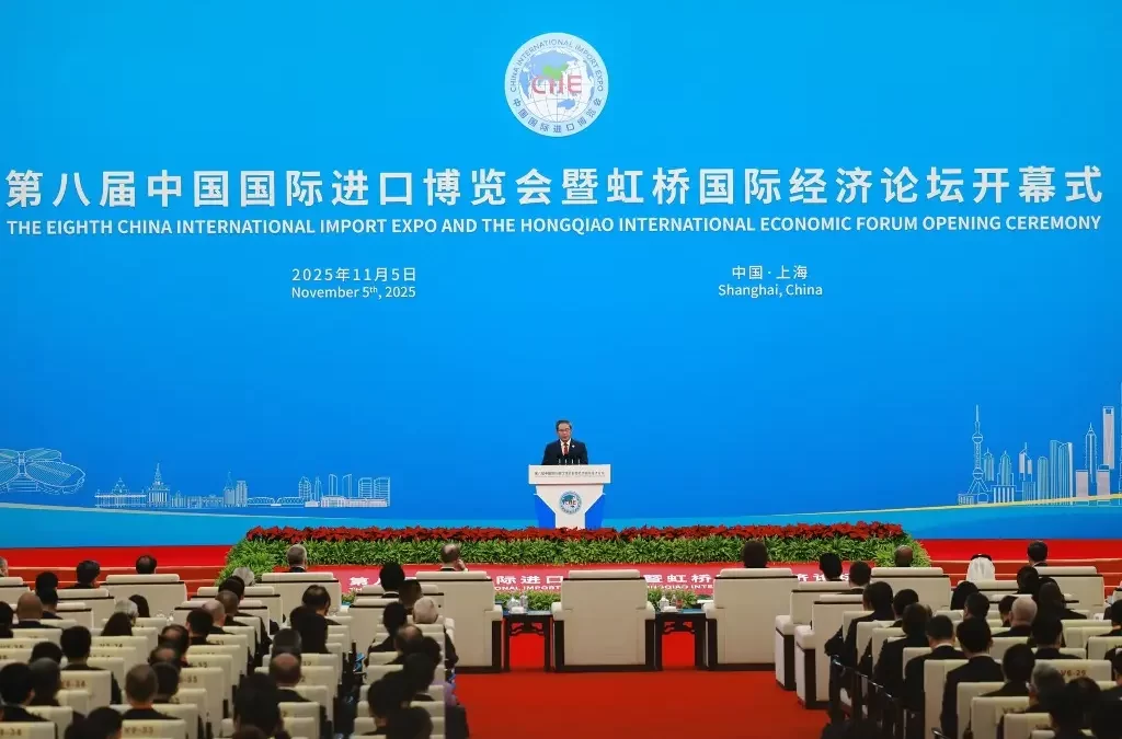 China suspende durante un año un ‘arancel adicional’ del 24% a productos estadounidenses