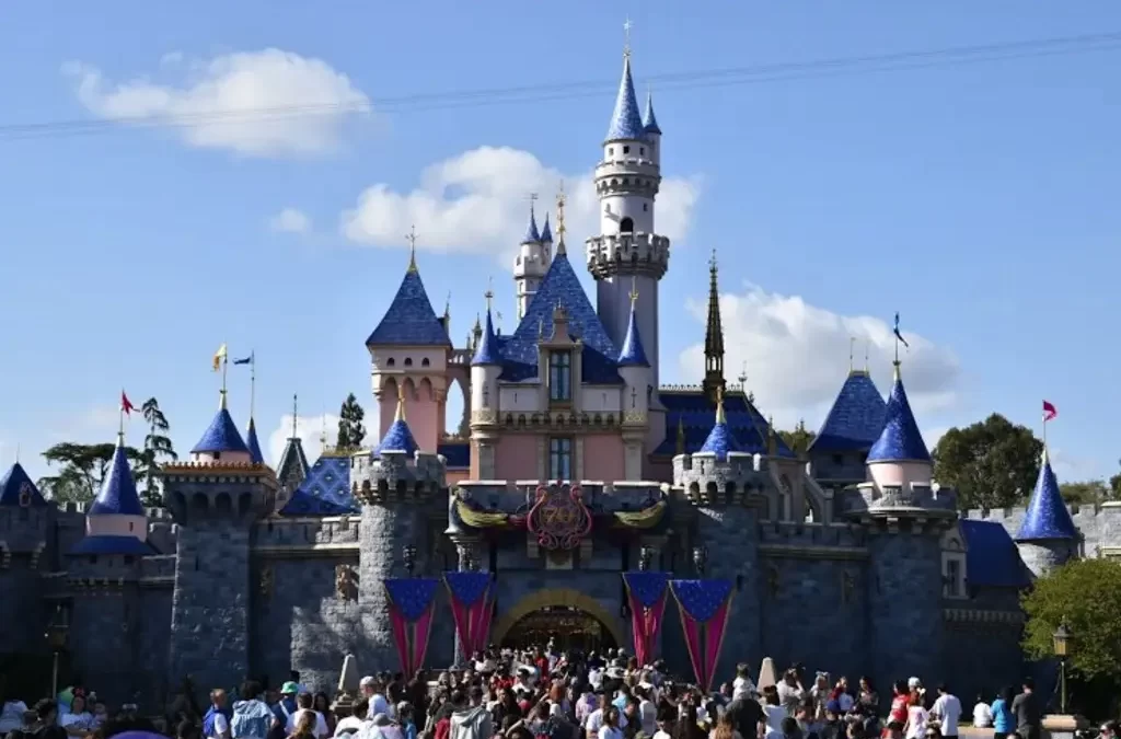 Forenses confirman la muerte de una quinta persona en Disney World