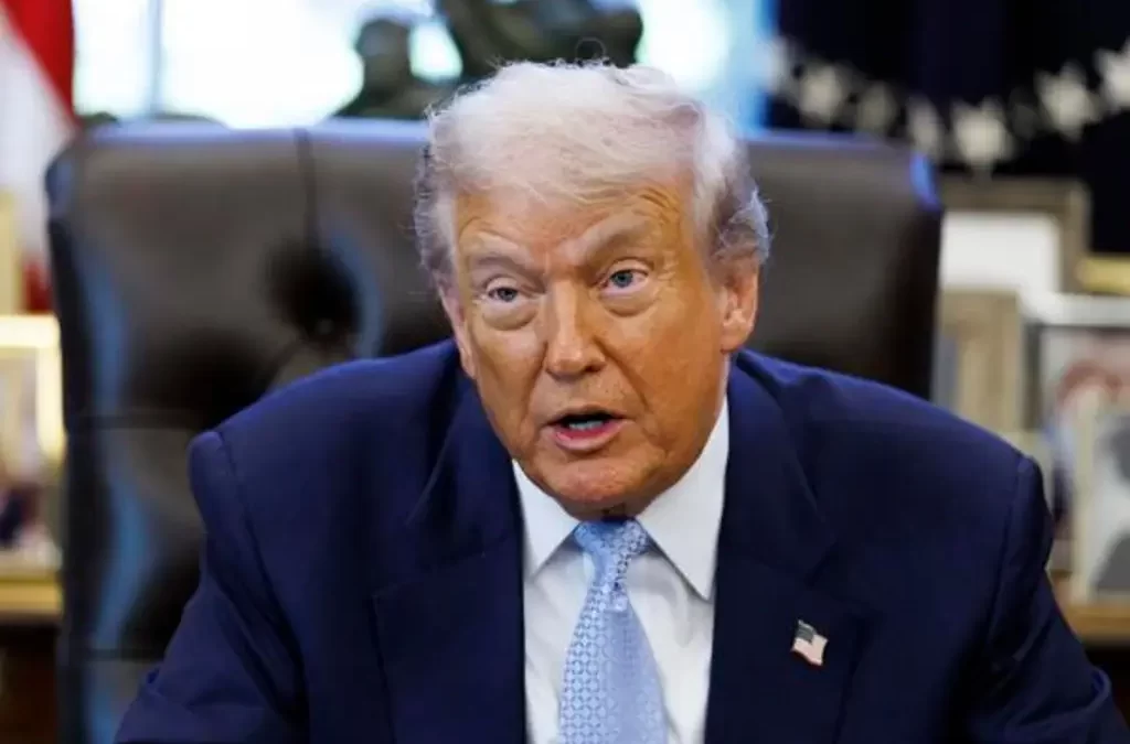 Trump podría dejar expirar el TMEC y buscar nuevo acuerdo con México y Canadá