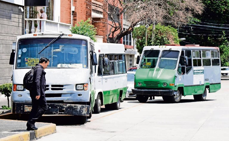 Tráfico en CDMX podría cambiar el programa Hoy No Circula